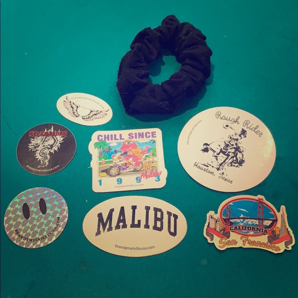 Stickerz and scrunchiez